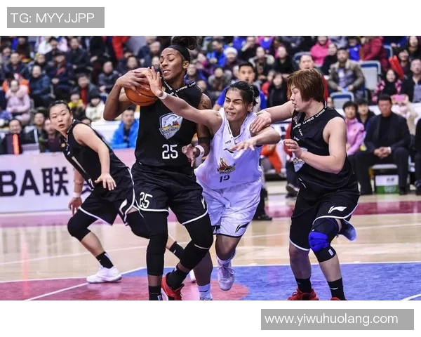 新疆队与黑龙江的激烈对决展现篮球魅力与团队精神的巅峰对抗