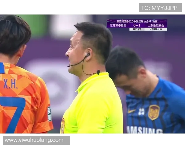 苏宁与鲁能对决美女预测赛果引发热议与期待