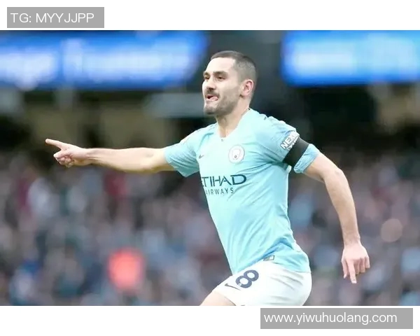 京多安引领球队新篇章展现卓越实力与领导魅力的足球之路