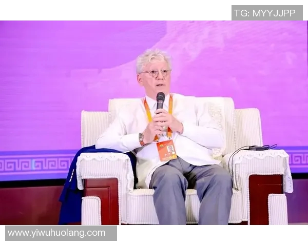 韩硕的成长之路：从青涩少年到职场精英的奋斗历程与心路历程